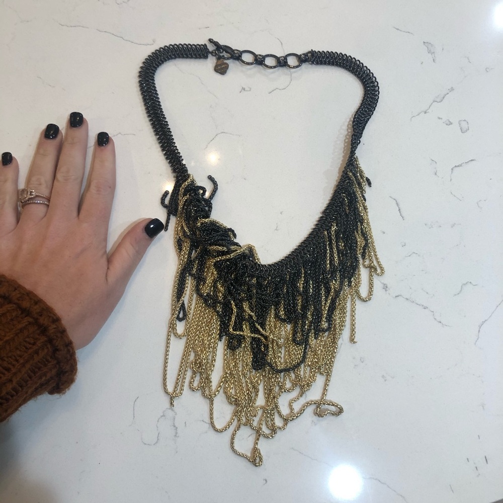 Kendra Scott Necklace